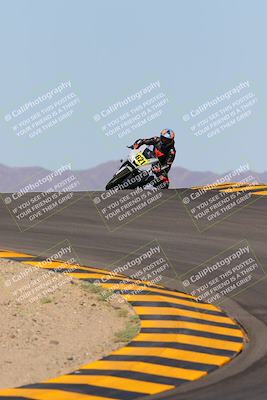 media/Oct-09-2022-SoCal Trackdays (Sun) [[95640aeeb6]]/Turns 9 and 10 (1050am)/